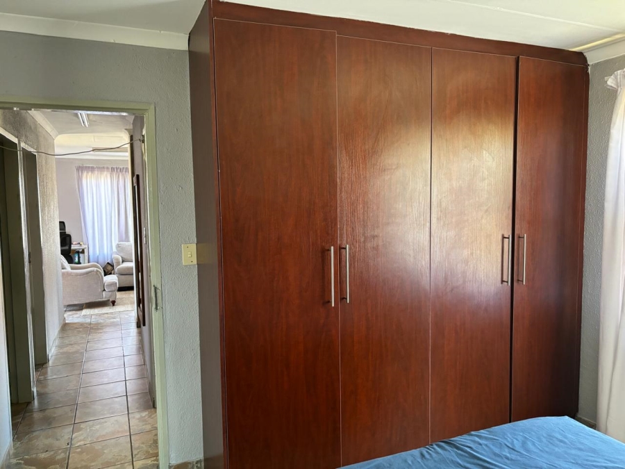 3 Bedroom Property for Sale in Mmabatho Unit 14 North West